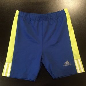 Adidas girl shorts 30$